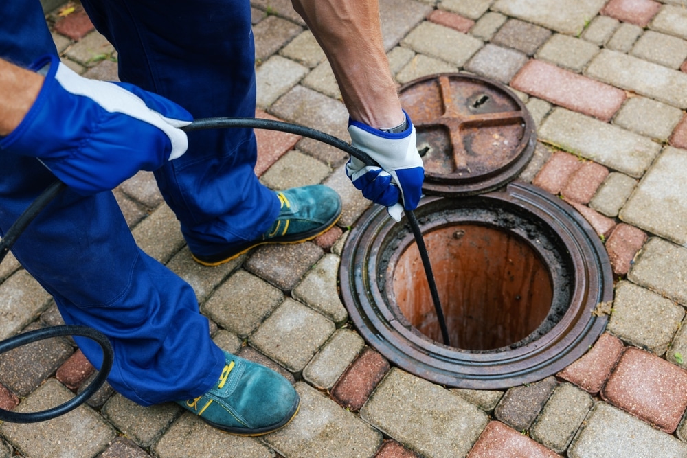 Sewer,Cleaning,Service, ,Worker,Clean,A,Clogged,Drainage,With